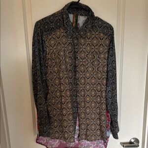 Patterned Long Sleeve Blouse